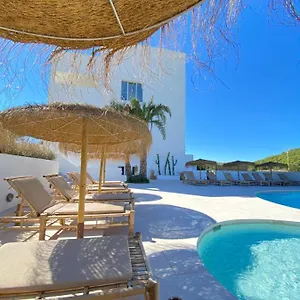 Apartment The Olive Boutique &, Cala Llonga (Ibiza)